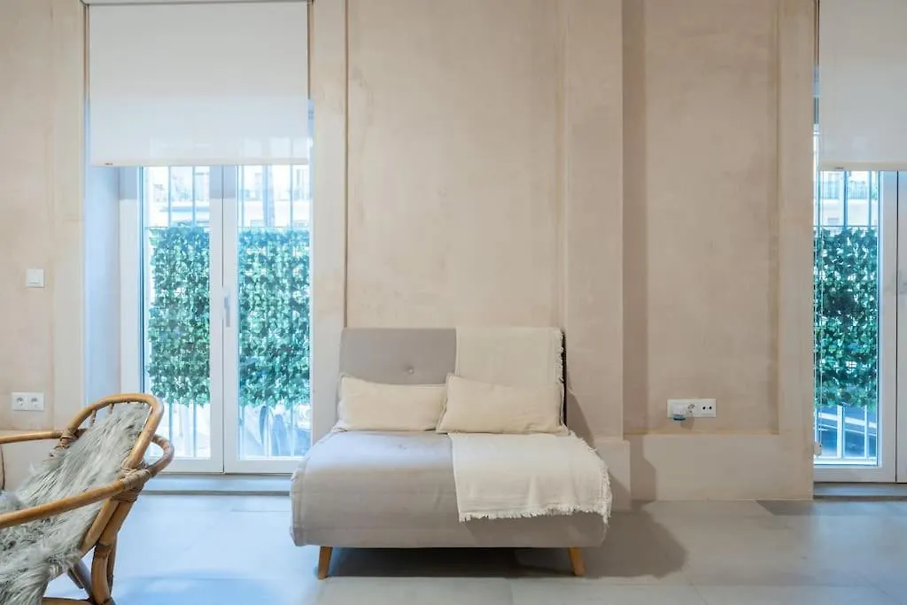 Apartamento Exclusivo Bajo frente al mar - Playa la Caleta Málaga