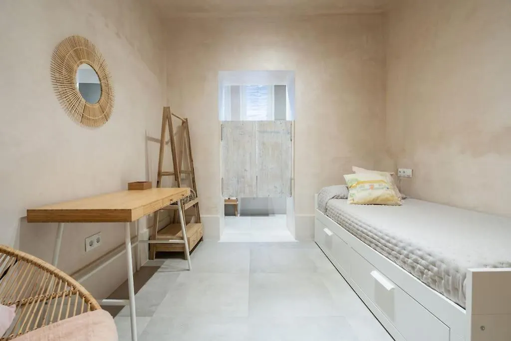 Apartamento Exclusivo Bajo frente al mar - Playa la Caleta Málaga