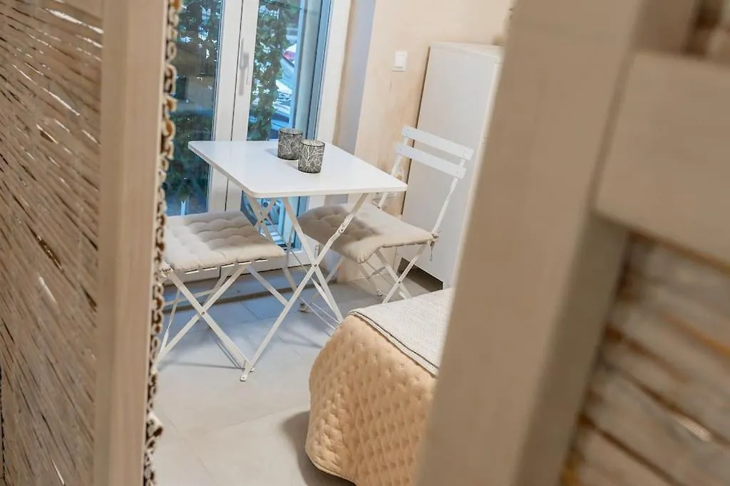 Apartamento Exclusivo Bajo frente al mar - Playa la Caleta Málaga 0*,