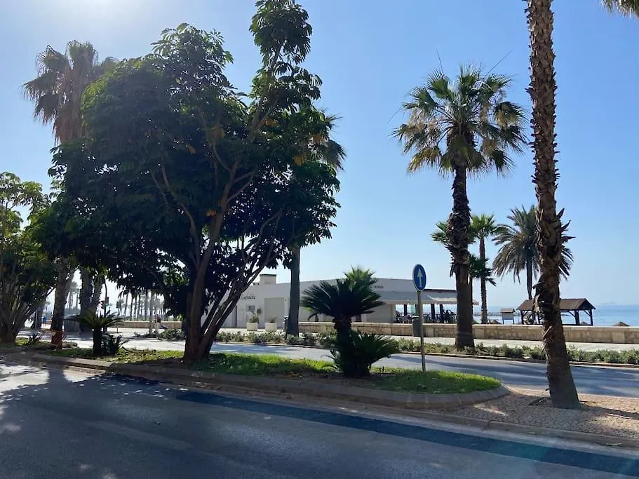 Apartamento Exclusivo Bajo frente al mar - Playa la Caleta Málaga 0*,