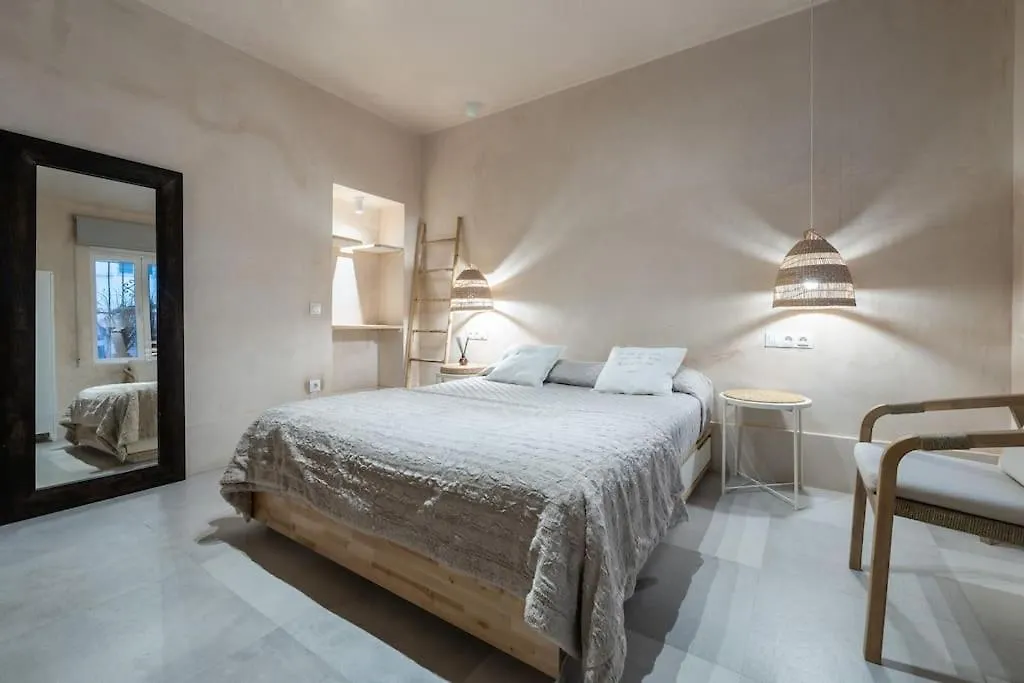 Apartamento Exclusivo Bajo frente al mar - Playa la Caleta Málaga